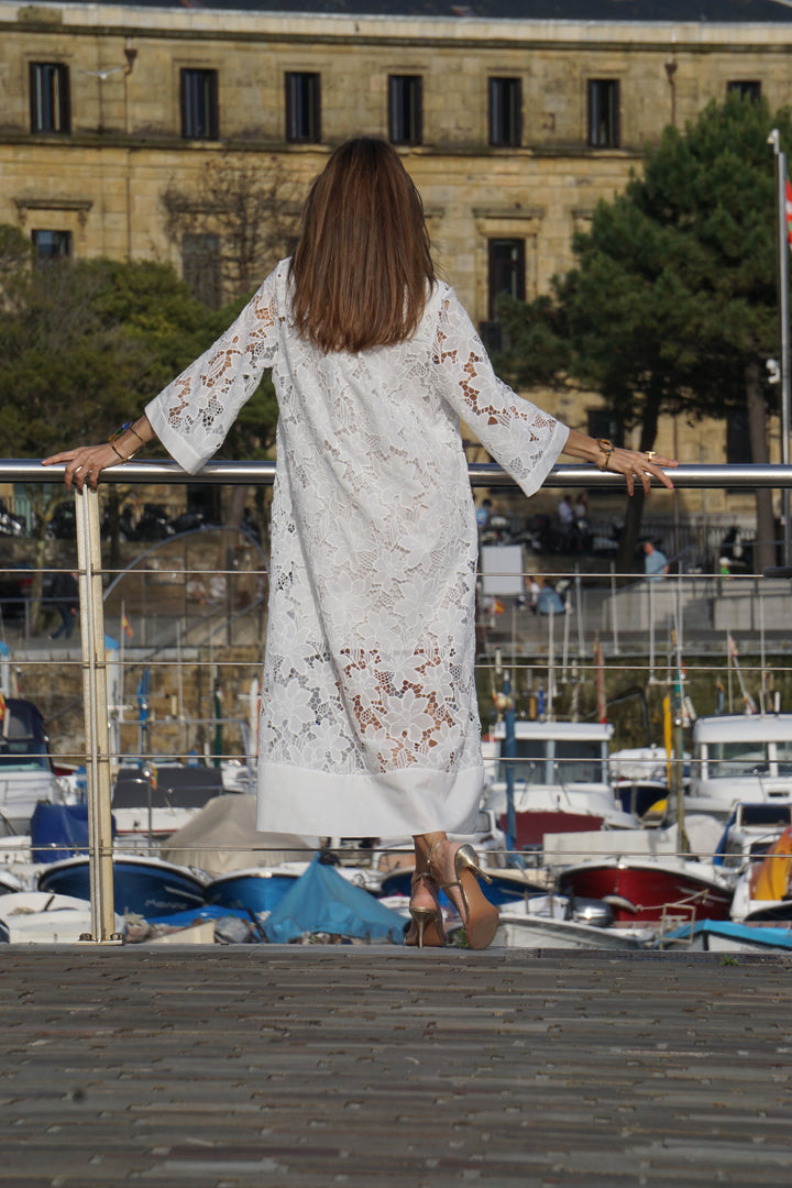 Vestido Luana de encaje blanco