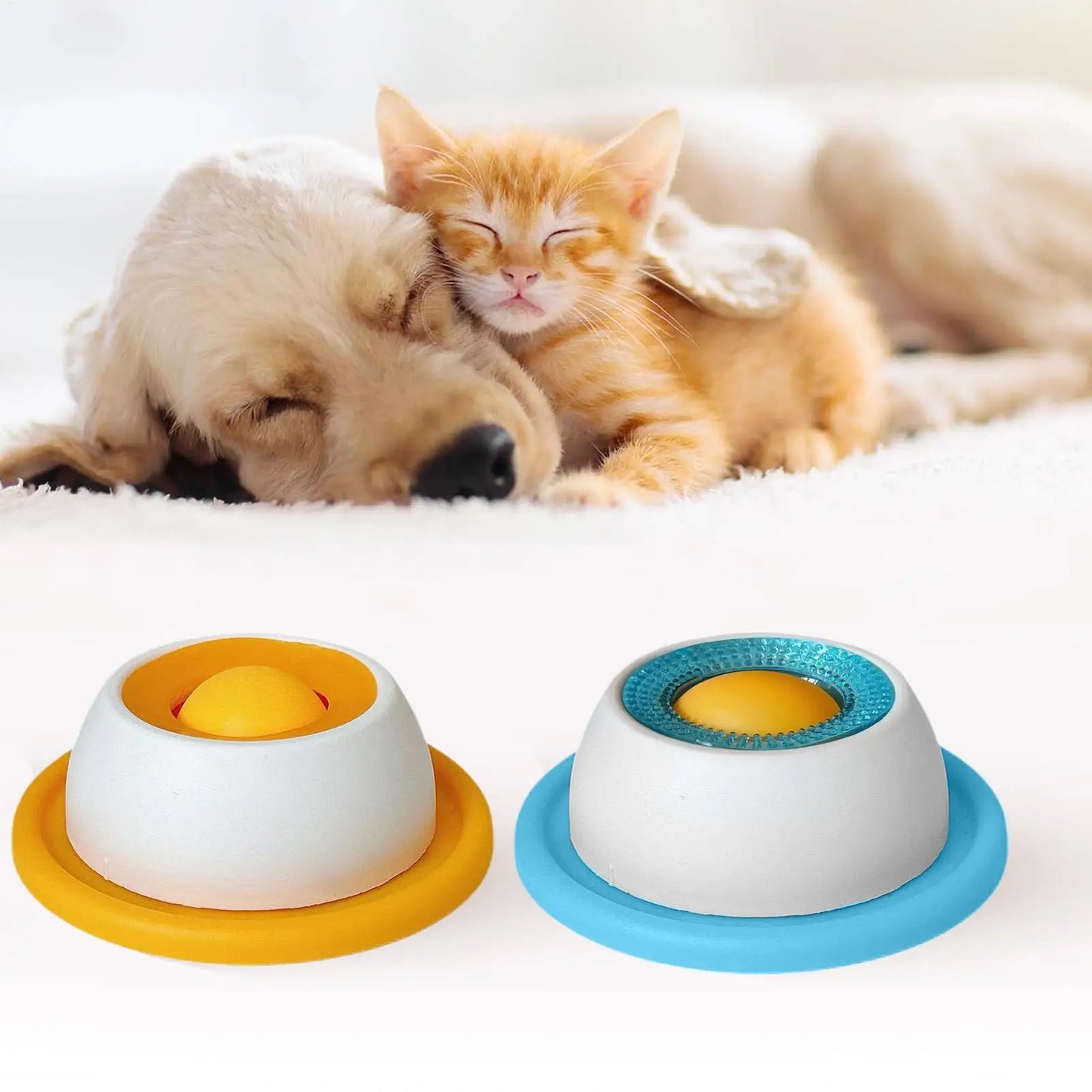 PawLuxe Likmat & Slow Feeder voor honden en katten in twee kleuren, ontworpen om rustig eten te stimuleren en speels voeden te combineren voor huisdieren.
