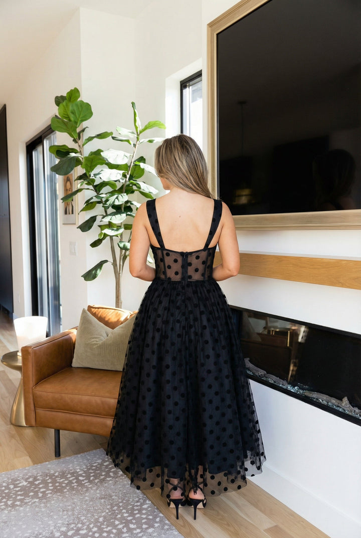 Vestido negro hermoso